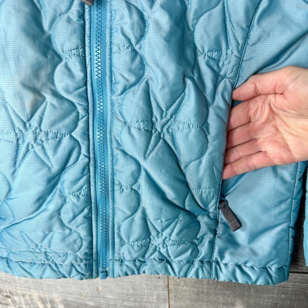 The North Face Girls Star Quilted Puffer‎ Jacket M Light Blue Full Zip READ* - Picture 4 of 15